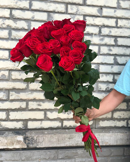 Букет Red с доставкой по Астане