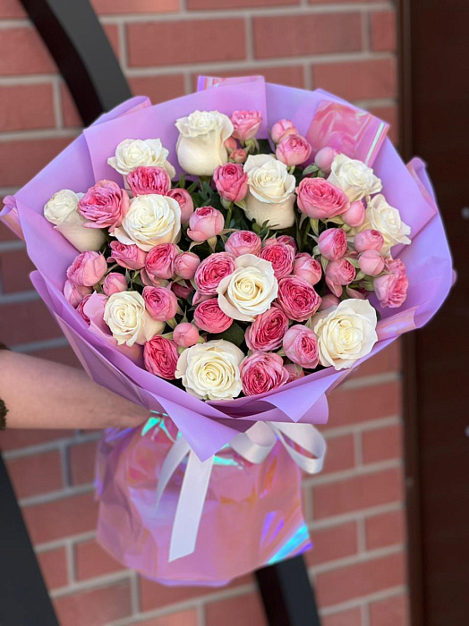 Artdi Pink and White 
